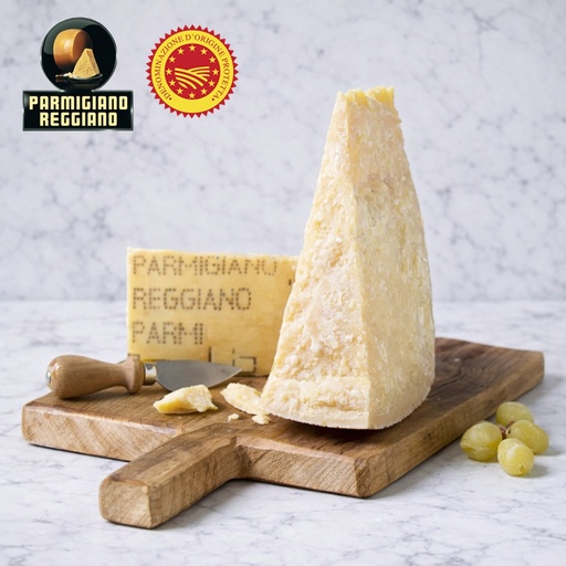 [M093984] Parmigiano Reggiano 24 months 1Kg (Approx.)